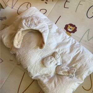 7AM Enfant Cub Set - Airy | Mitten, Hat & Blanket | Whisper - Whisper / 0-6M